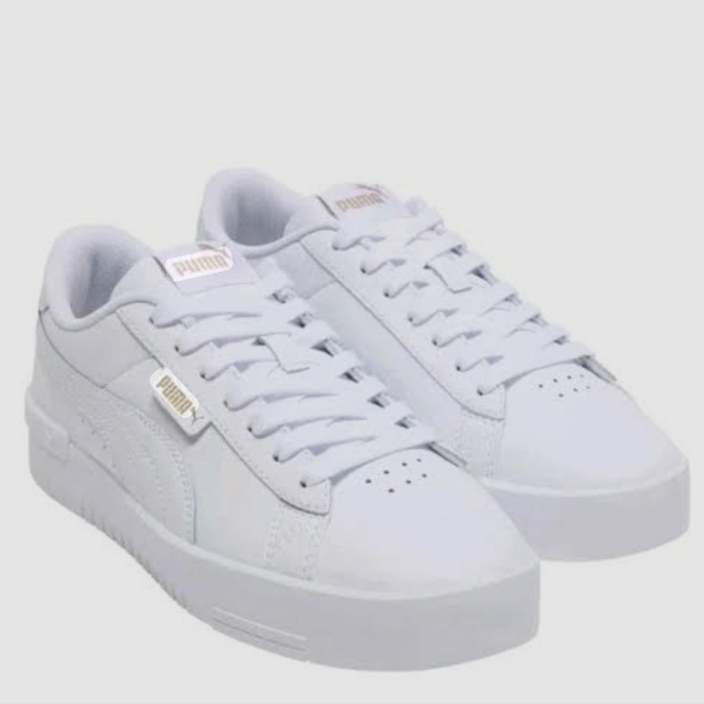 Puma White Court Sneaker - Women's Size 8 - NIB